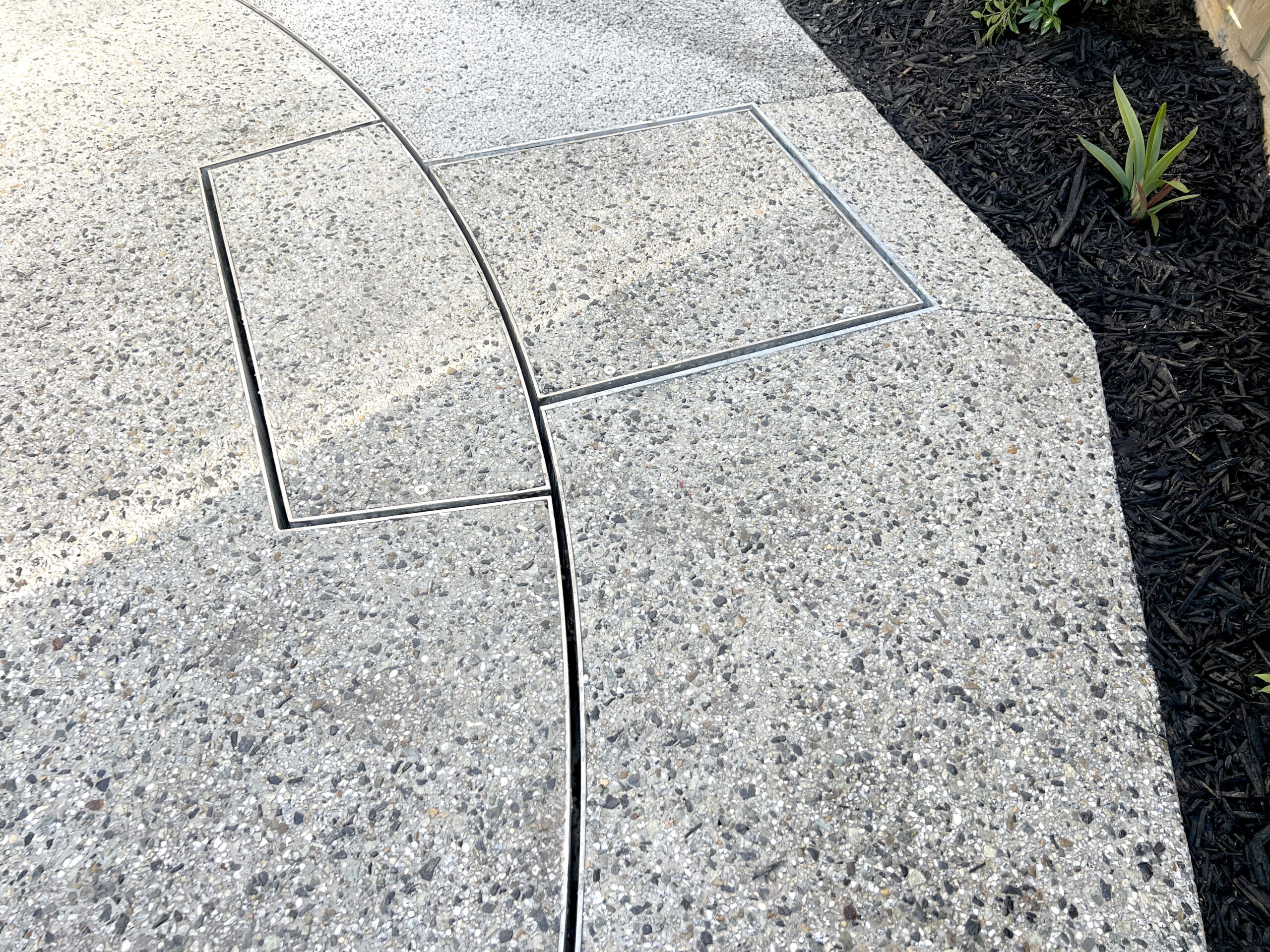 Bentleigh East residential driveway turntable installation with Spacepark VT-30 system